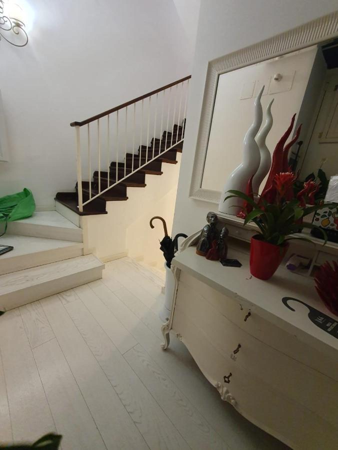 White Stylish Apartment 3 Vico Equense Esterno foto